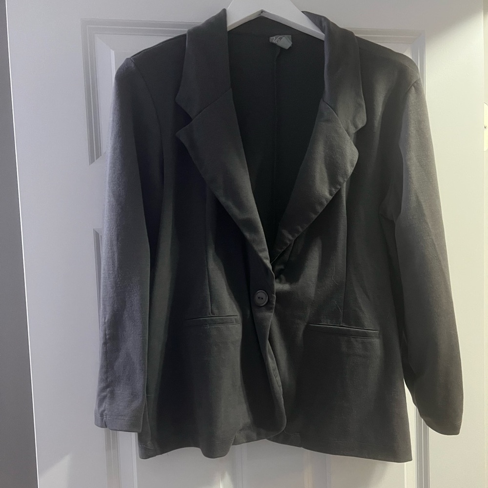 Lightly Worn! Women’s Vanity XL Dark Gray Button Blazer